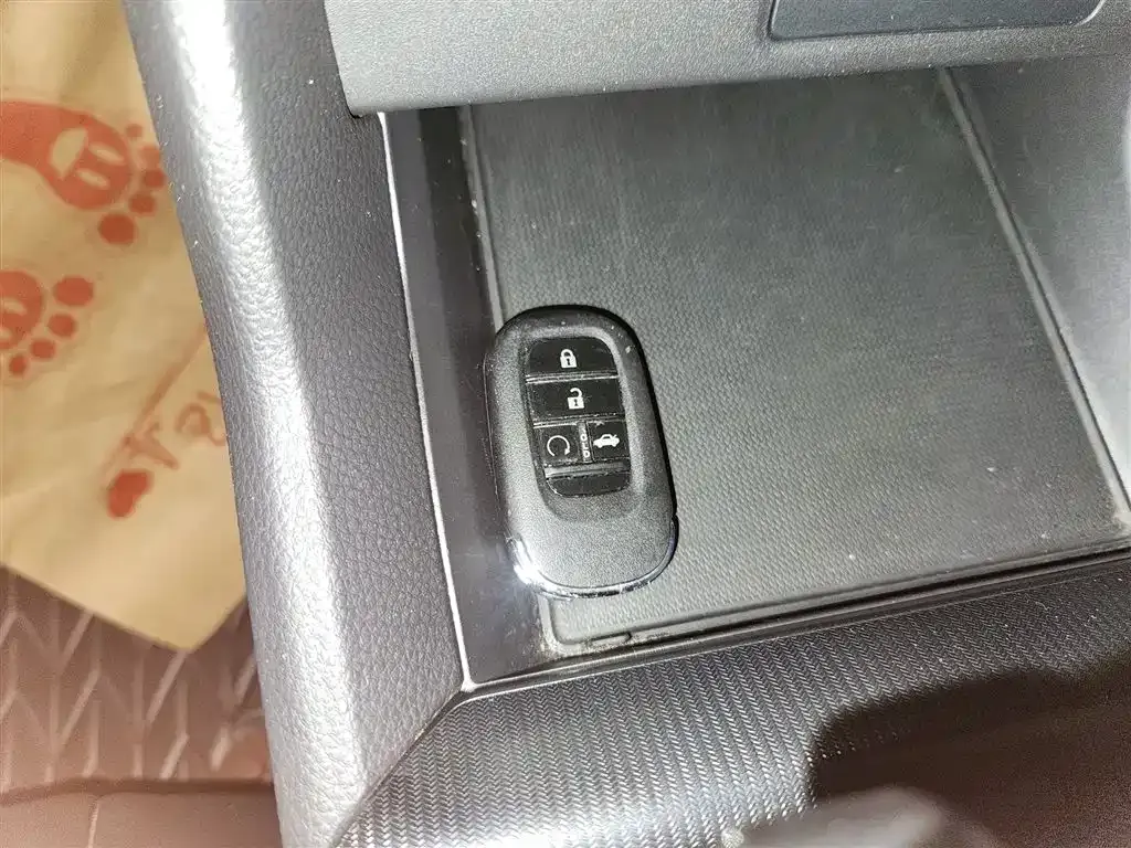 Honda Civic 2022 из CN, фото 8
