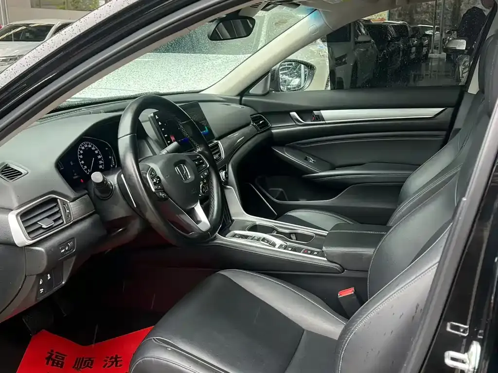 Honda Accord 2023 из CN, фото 9