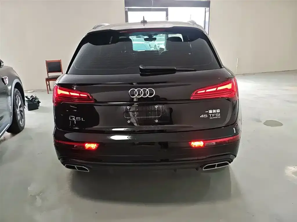 Audi Q5L 2024 из CN, фото 6