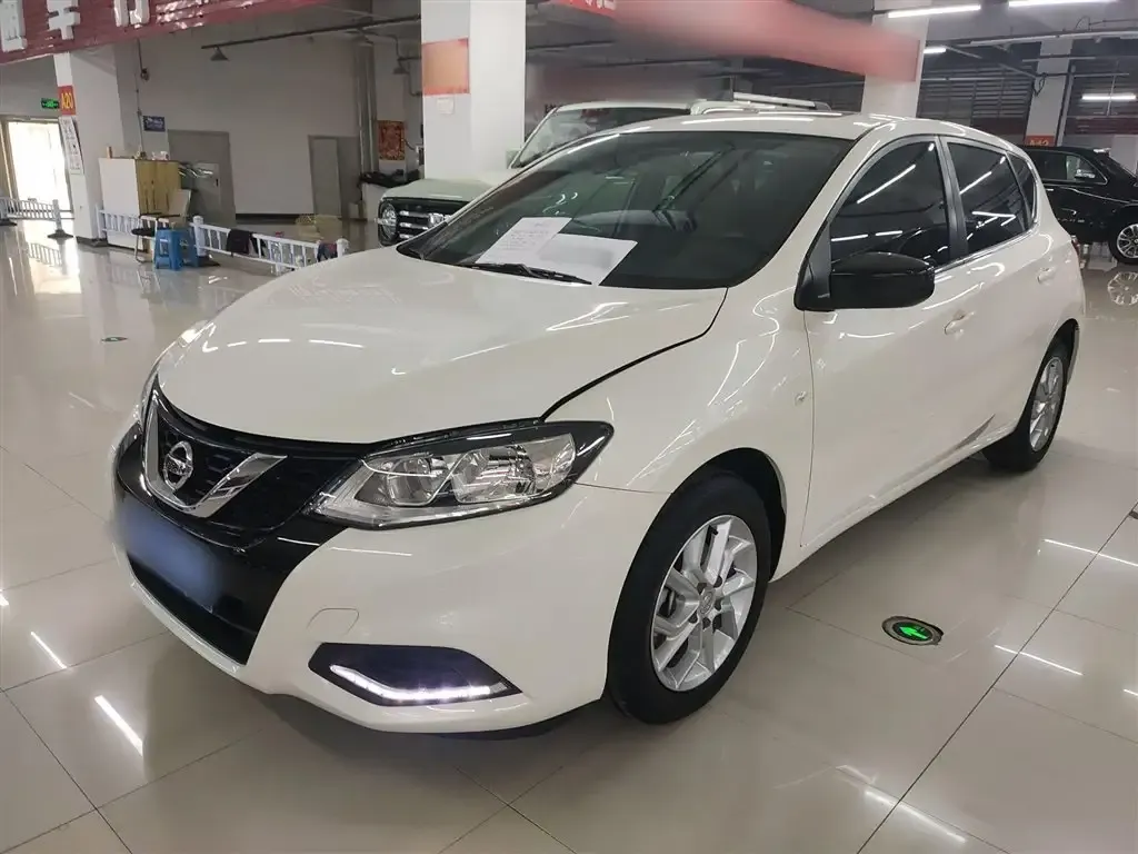 Nissan Tiida 2024 из CN, фото 1