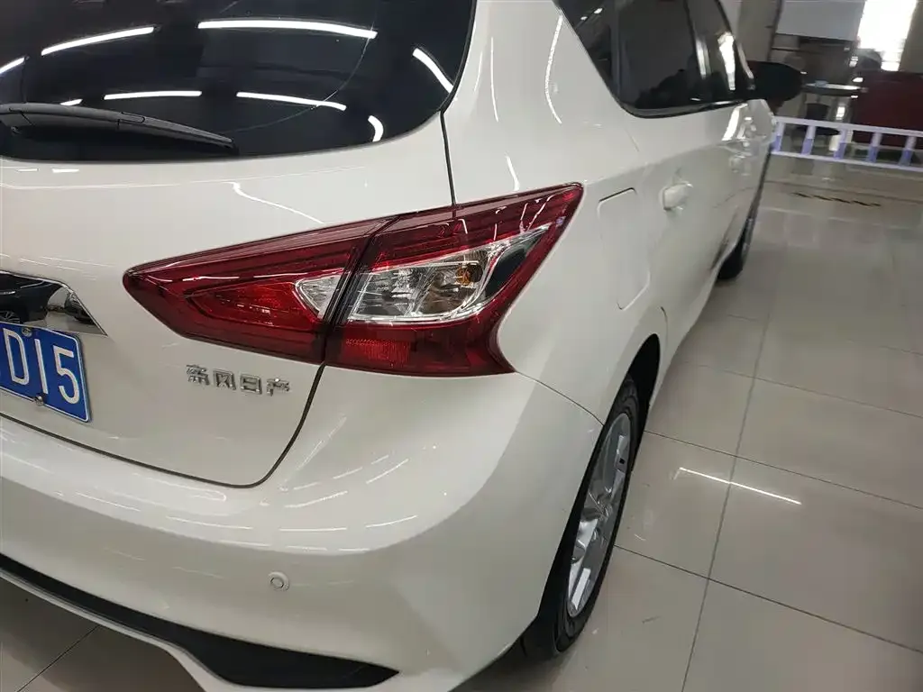 Nissan Tiida 2024 из CN, фото 8
