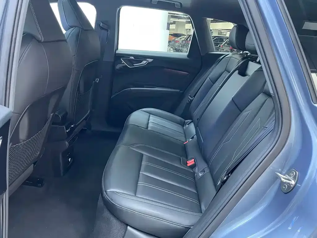 Audi Q4 e-tron 2024 из CN, фото 8