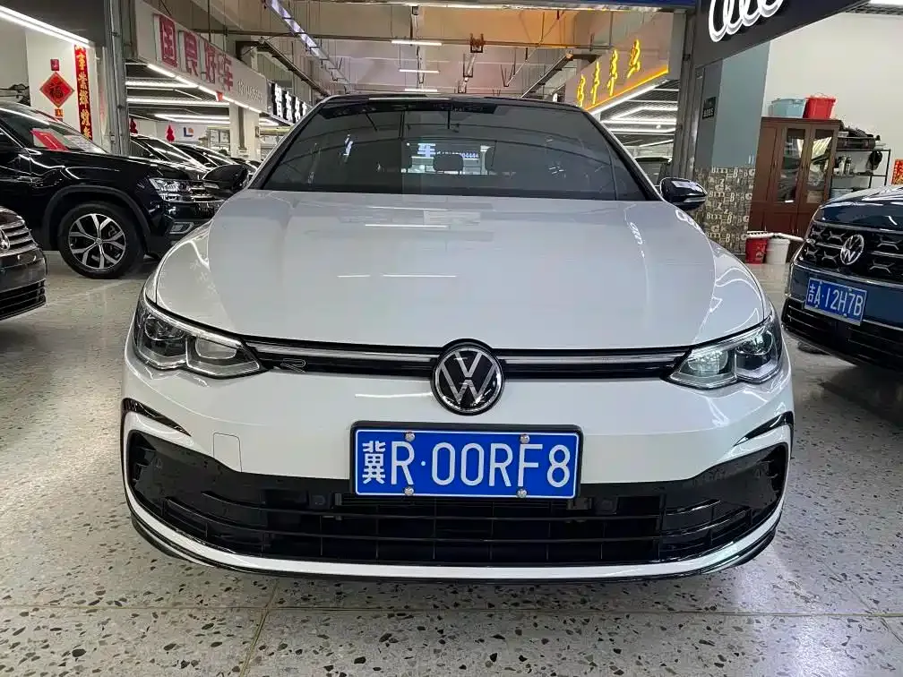 Volkswagen Golf 2022 из CN, фото 2
