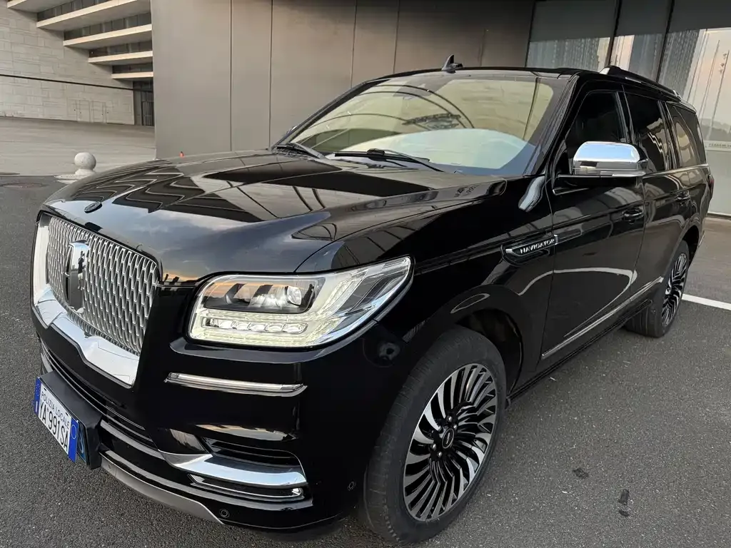 Lincoln Navigator 2021 из CN, фото 1