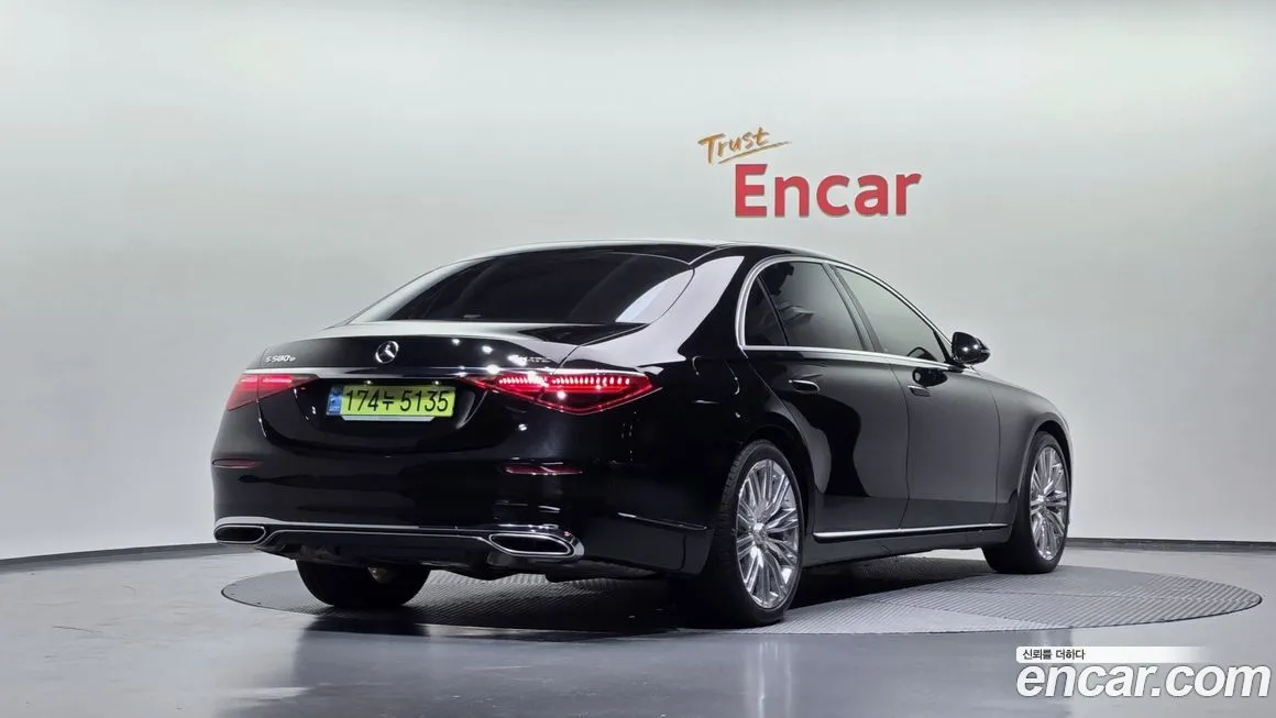 Mercedes-Benz S-Class 2023 из KR, фото 2