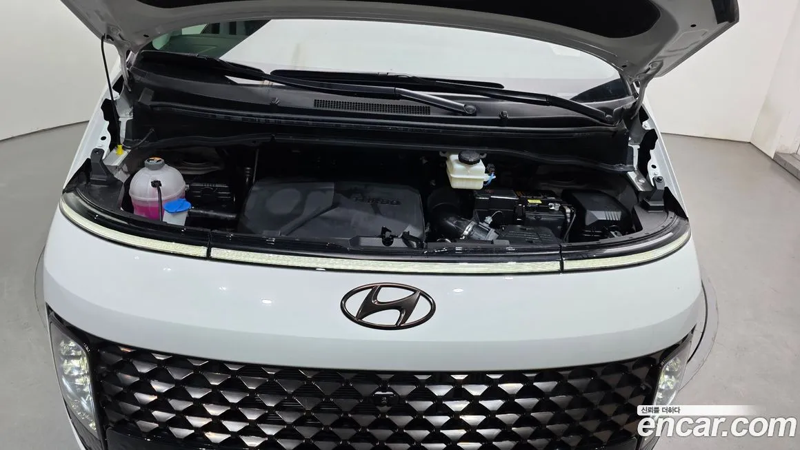 Hyundai Staria 2024 из KR, фото 6
