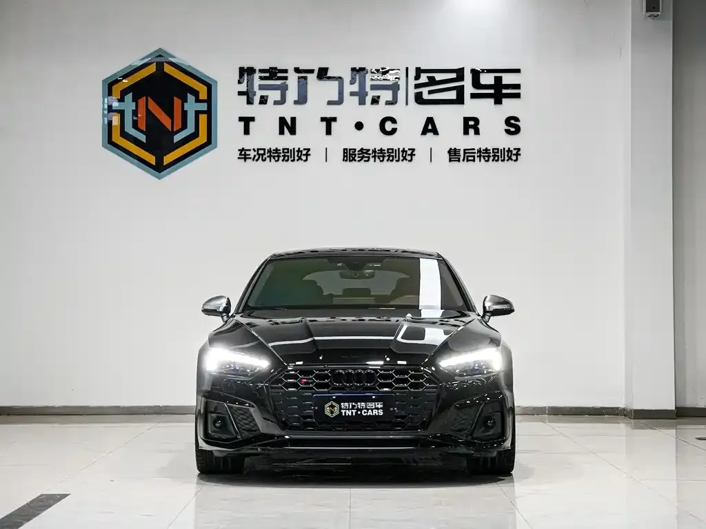 Audi S5 2024 из CN, фото 3
