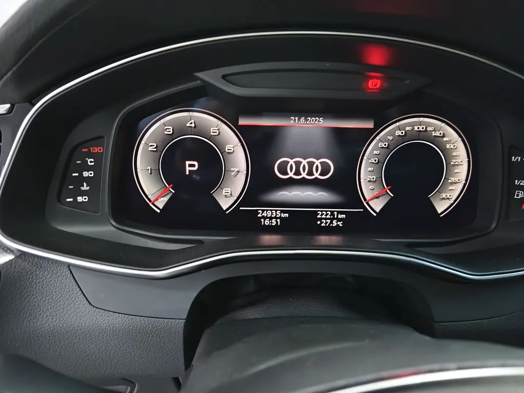 Audi A7L 2024 из CN, фото 10