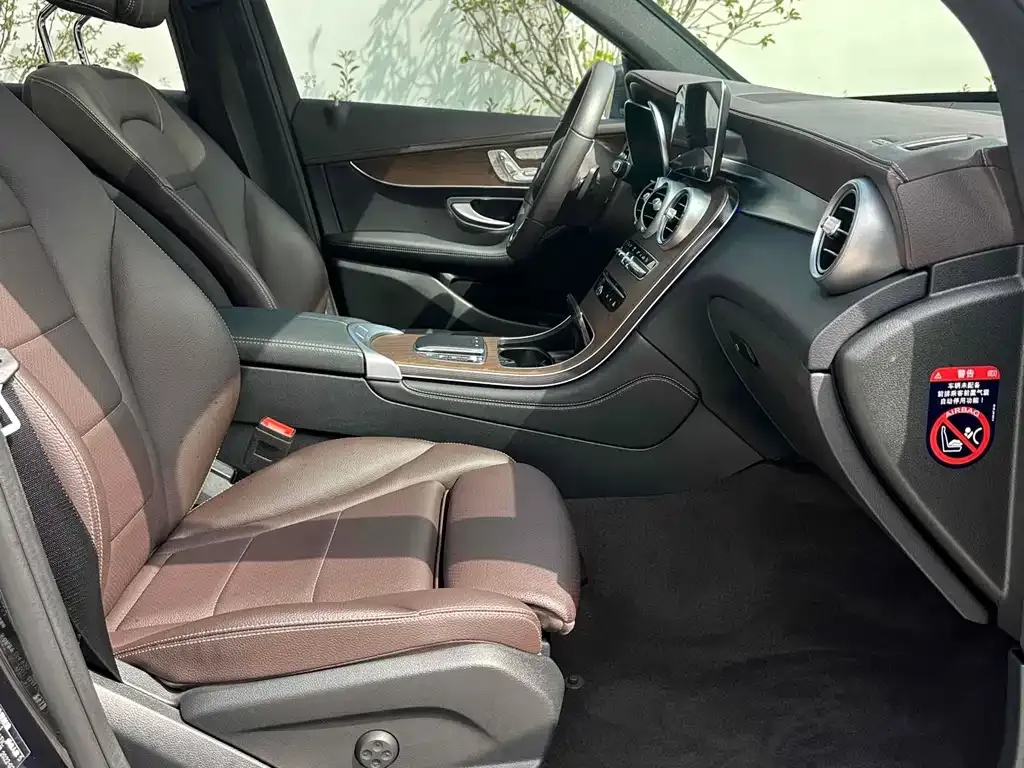 Mercedes-Benz GLC 2022 из CN, фото 8