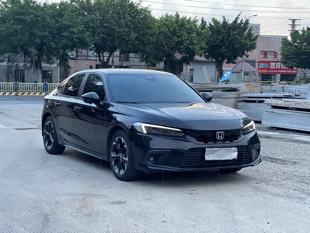 Honda Civic 2024 из CN, фото 3
