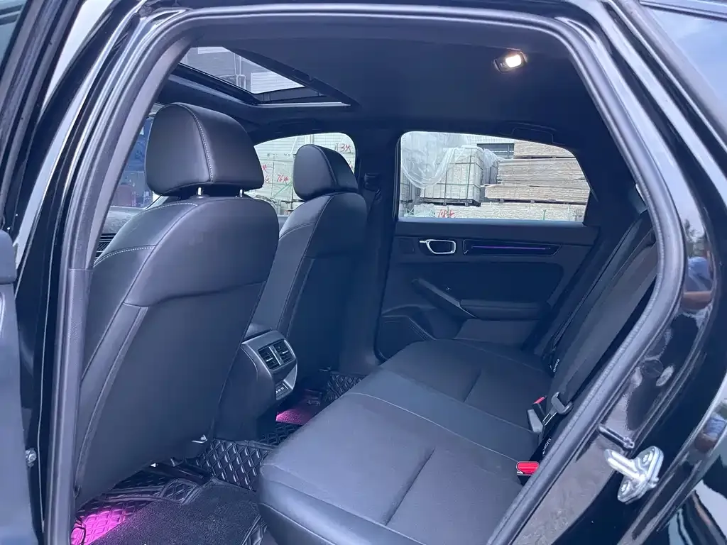 Honda Civic 2024 из CN, фото 7