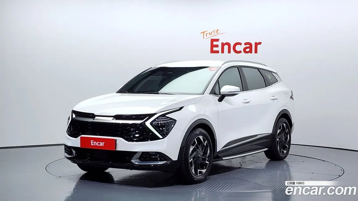 Kia Sportage — фото 1