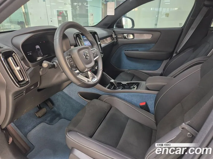 Volvo C40 2024 из KR, фото 7