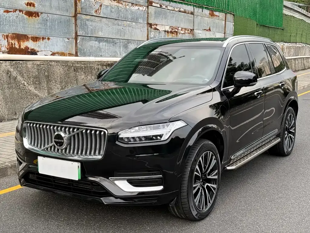 Volvo XC90 PHEV 2023 из CN, фото 1