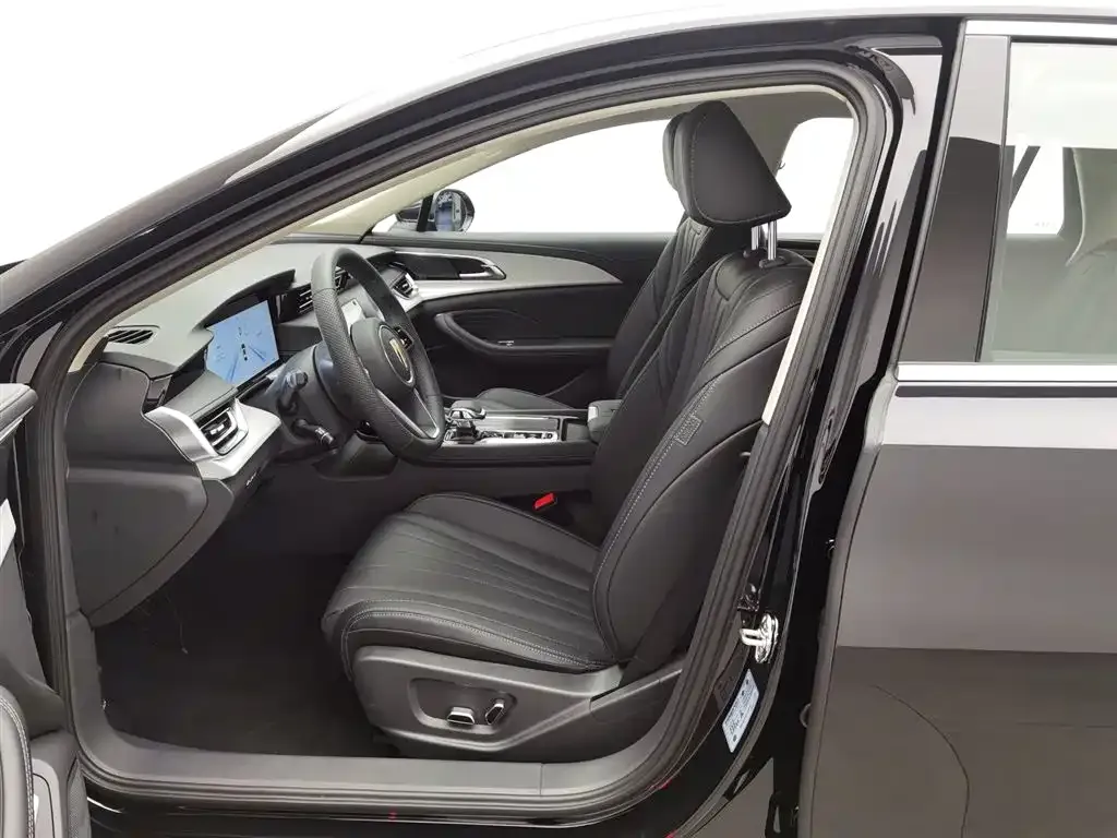 Hongqi H5 PHEV 2025 из CN, фото 10
