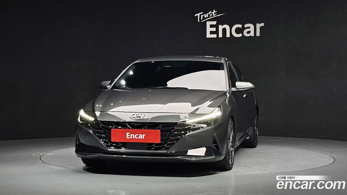 Hyundai AVANTE — фото 3
