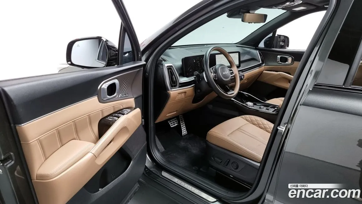 Kia Sorento — фото 10