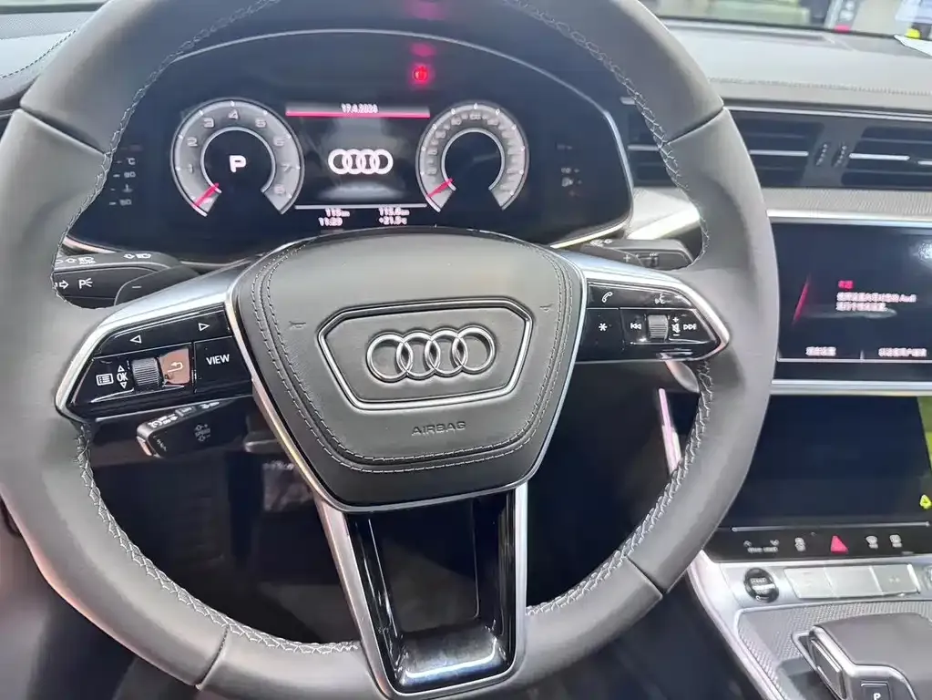 Audi A6L 2024 из CN, фото 10