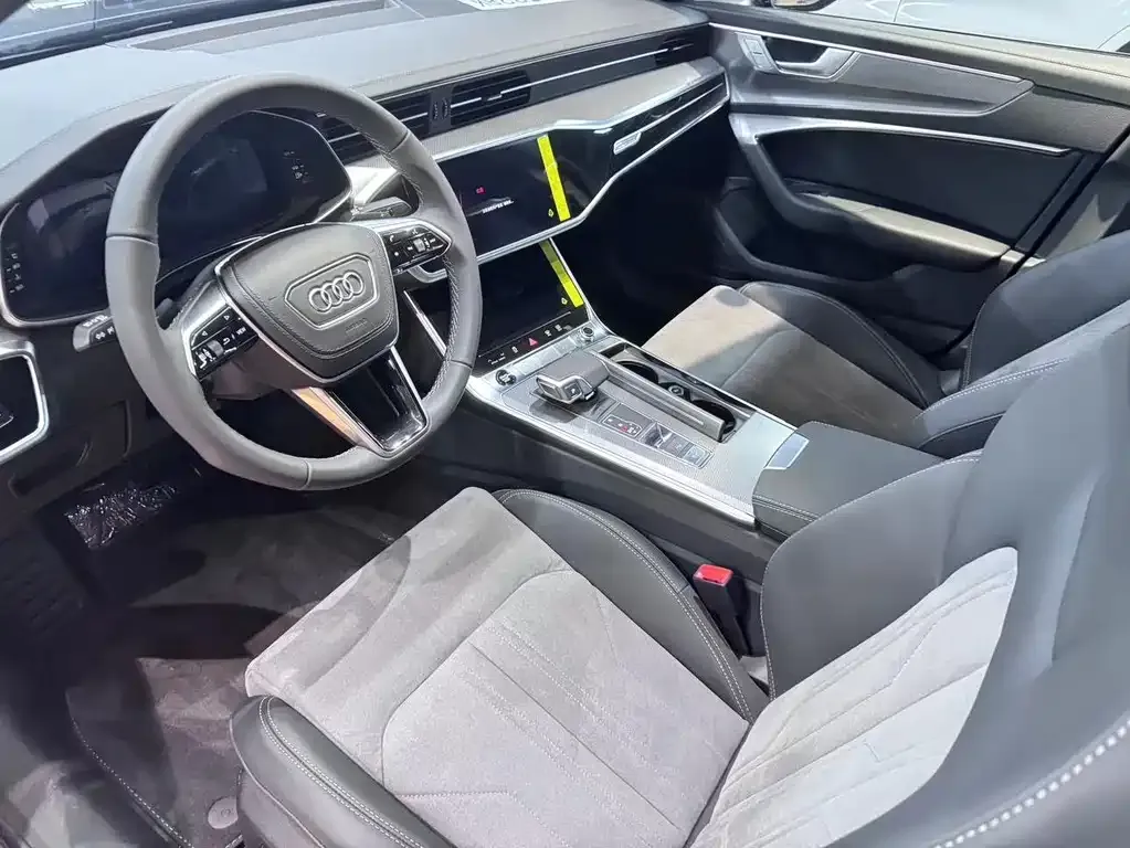 Audi A6L 2024 из CN, фото 8