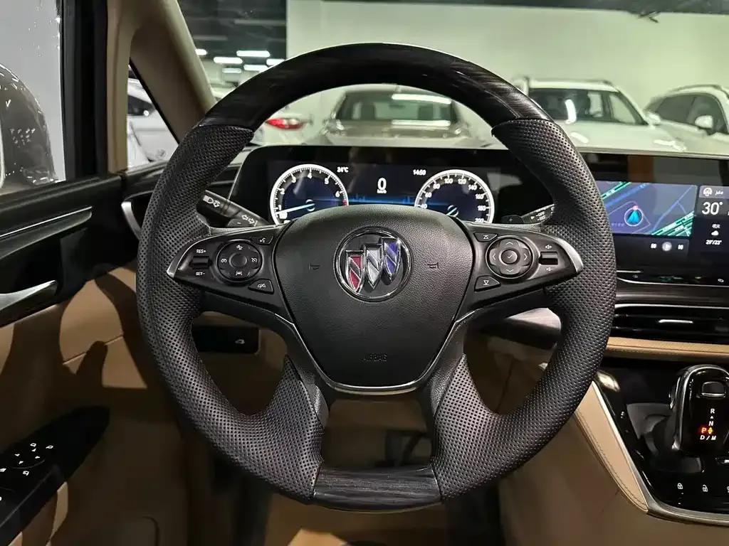 Buick GL8 2021 из CN, фото 10