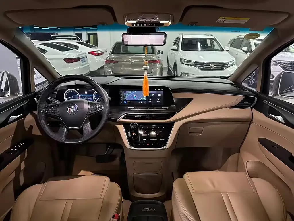 Buick GL8 2021 из CN, фото 4