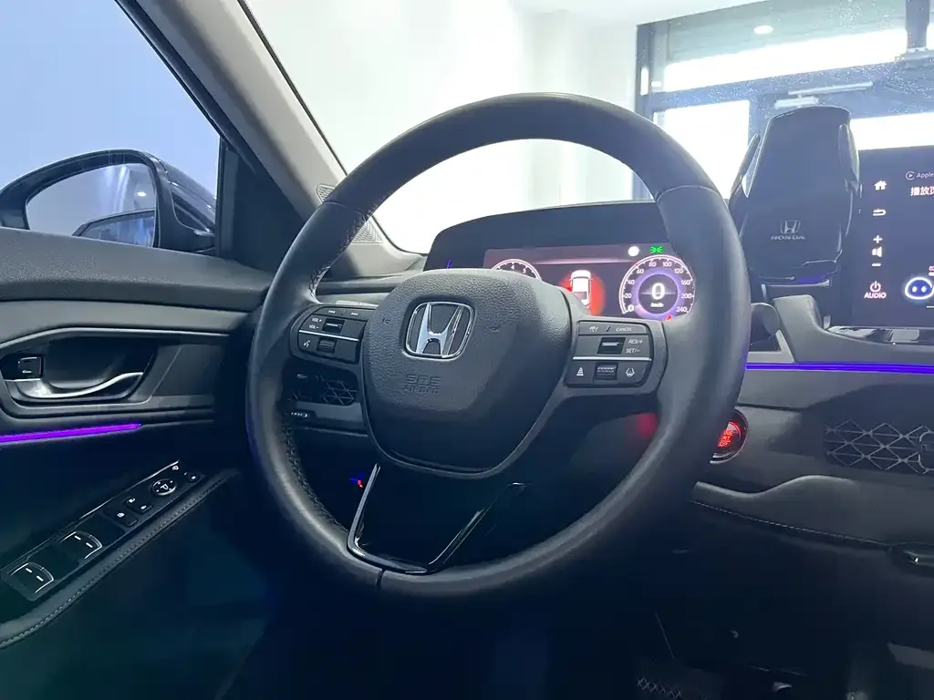 Honda Accord 2024 из CN, фото 8