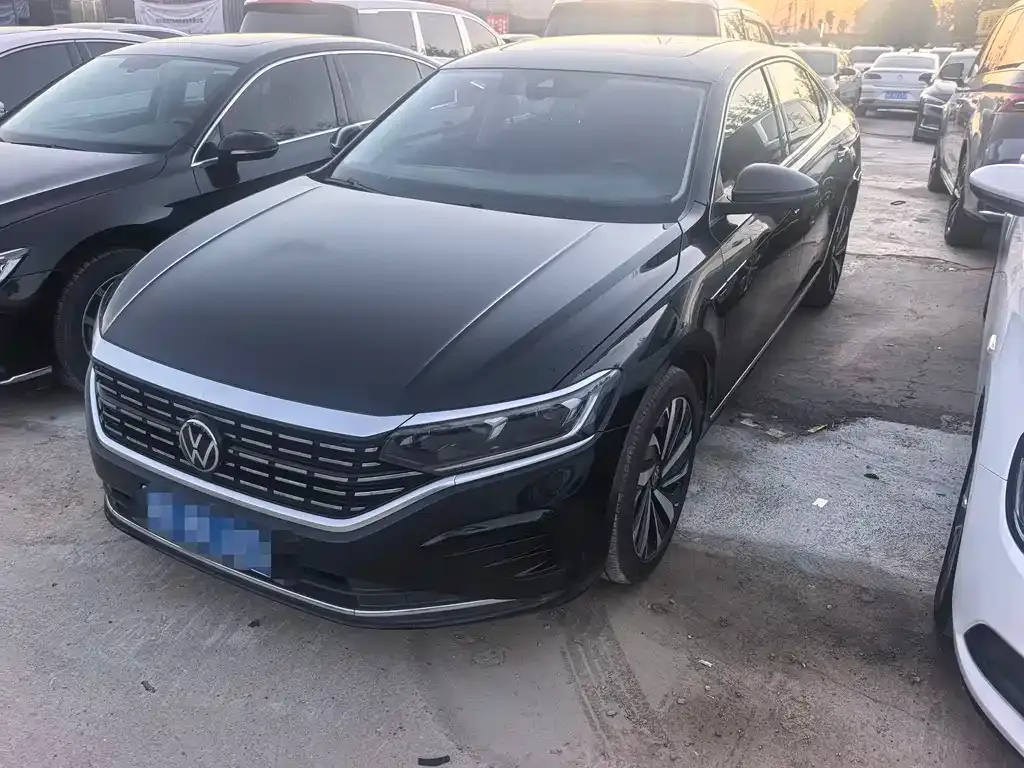 Volkswagen Passat 2022 из CN, фото 1