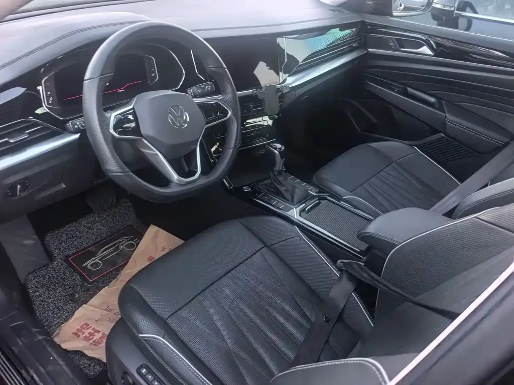 Volkswagen Passat 2022 из CN, фото 4