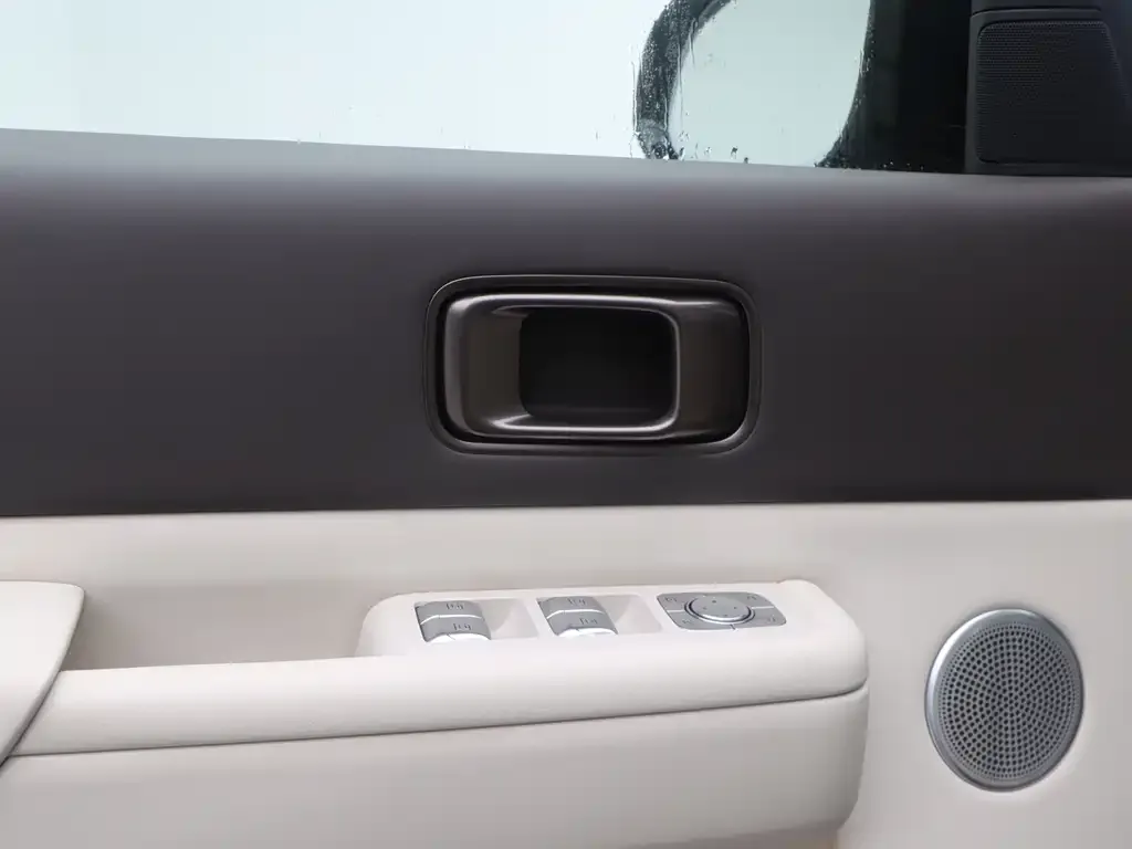Li Auto MEGA 2024 из CN, фото 6