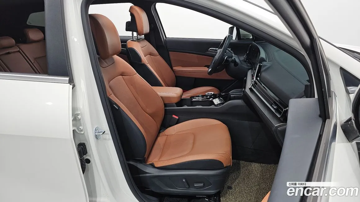 Kia Sportage — фото 10