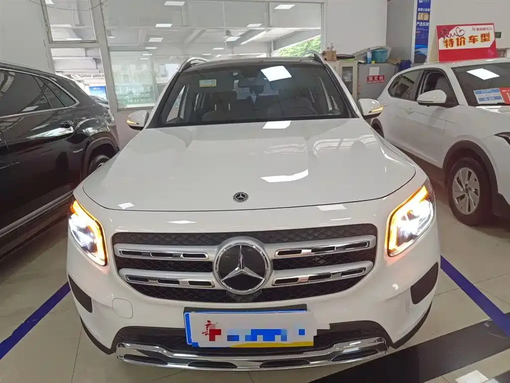 Mercedes-Benz GLB 2023 из CN, фото 3