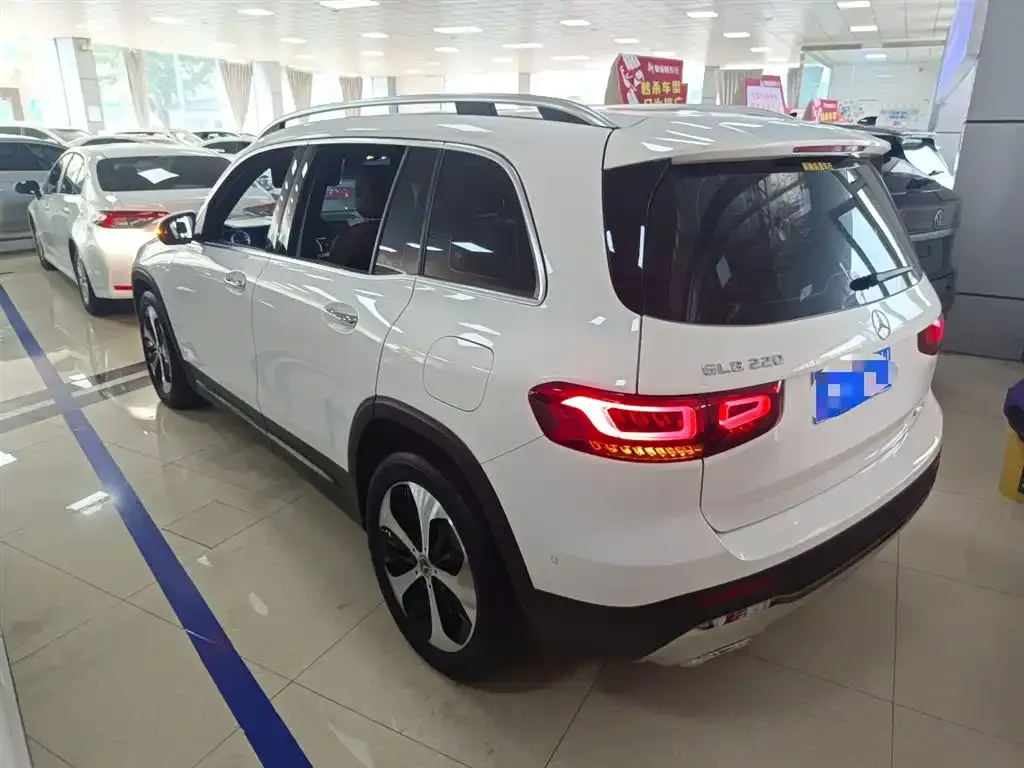 Mercedes-Benz GLB 2023 из CN, фото 5