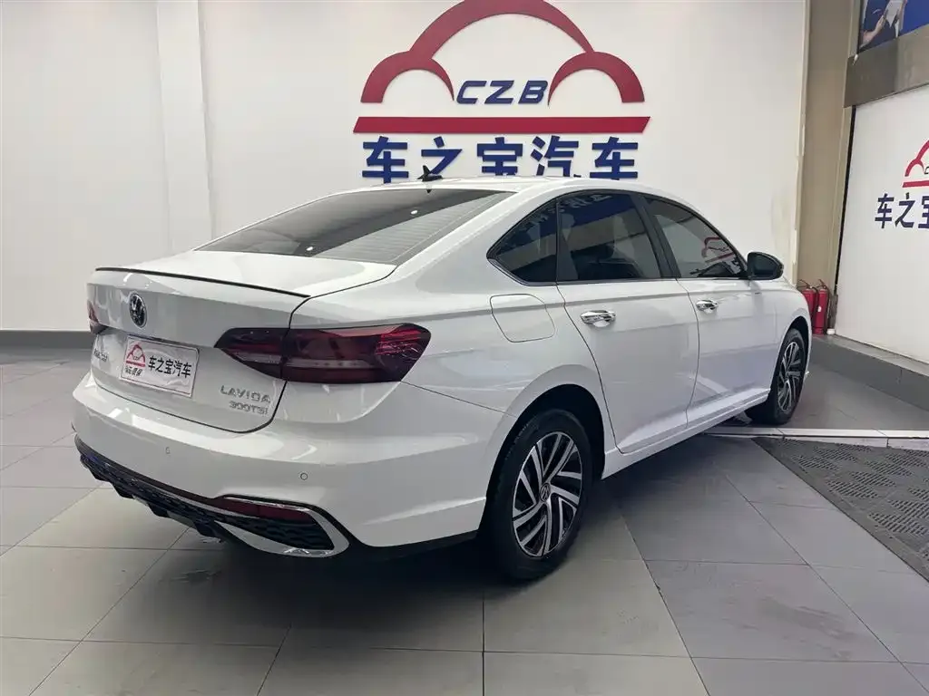 Volkswagen Lavida 2023 из CN, фото 5