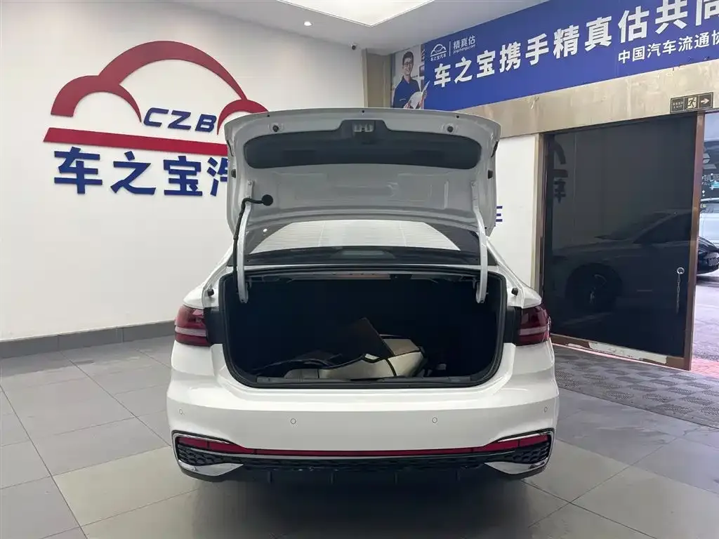 Volkswagen Lavida 2023 из CN, фото 9