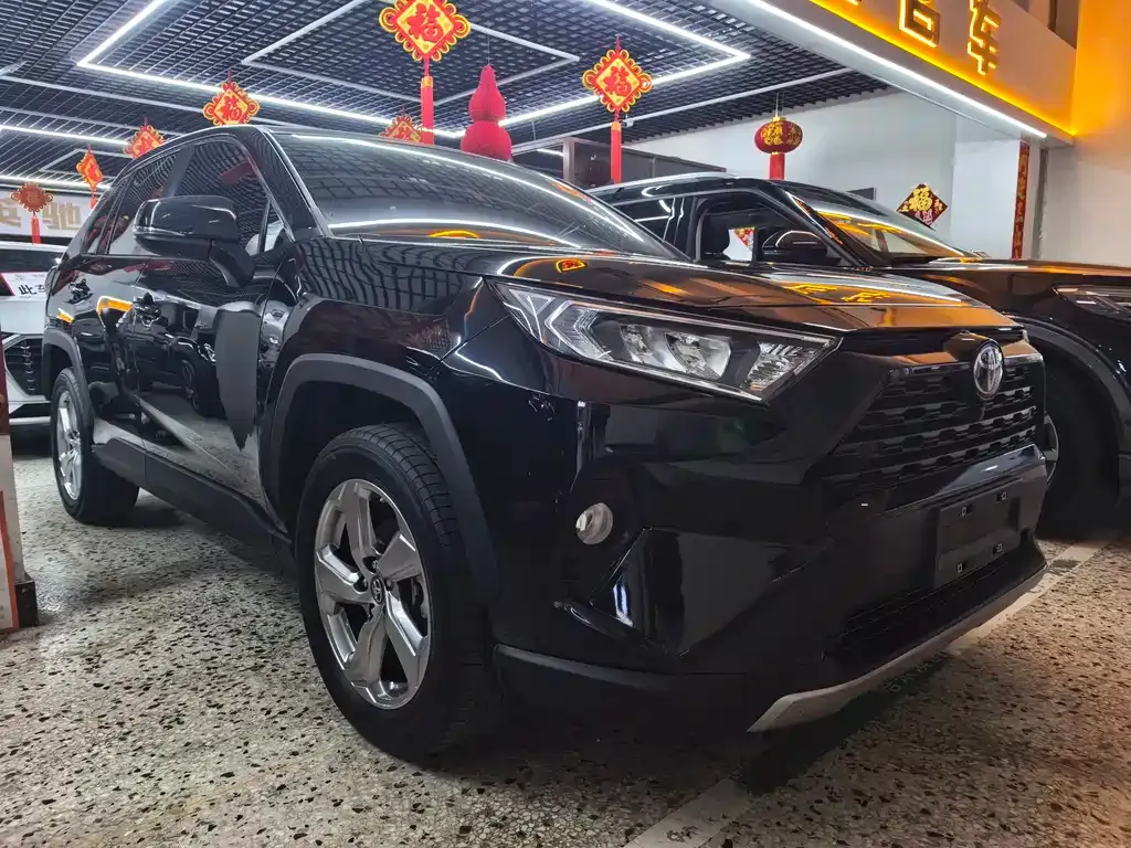 Toyota RAV4 2022 из CN, фото 3