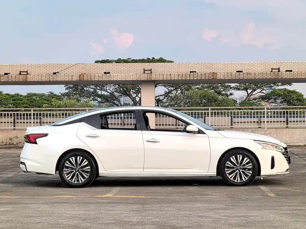Nissan Teana 2023 из CN, фото 8