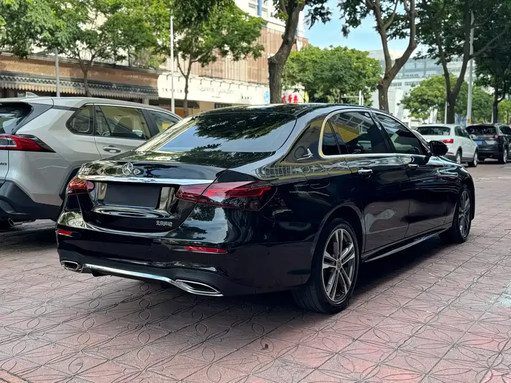 Mercedes-Benz E-Class 2023 из CN, фото 4