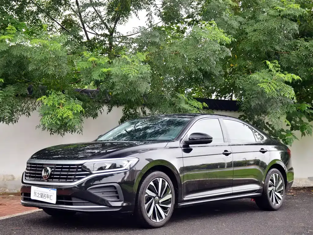 Volkswagen Passat 2024 из CN, фото 1