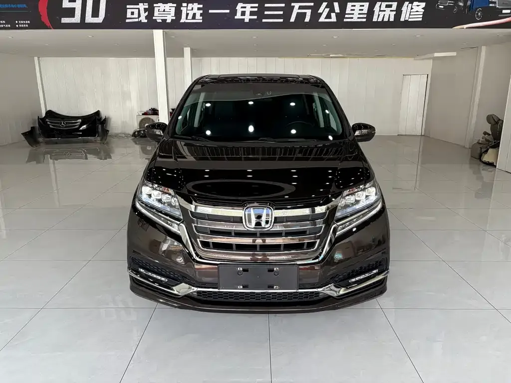 Honda Elysion 2021 из CN, фото 2