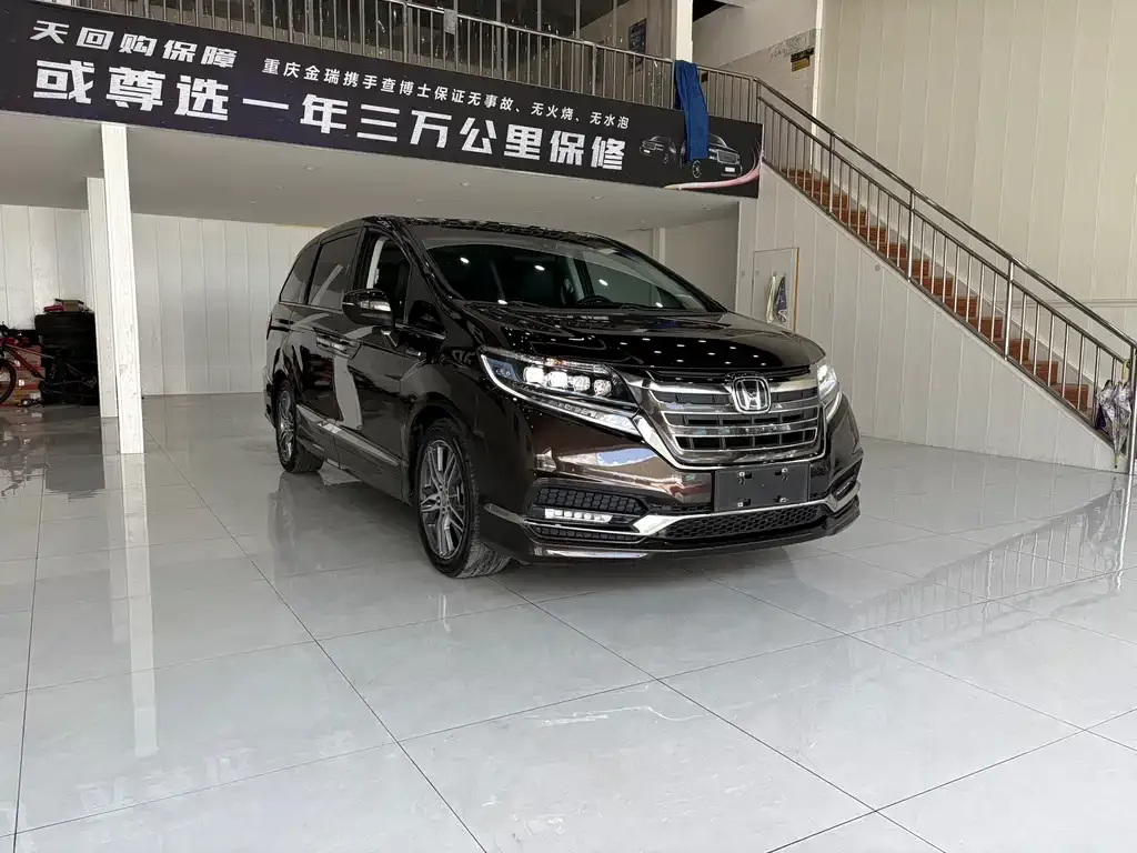 Honda Elysion 2021 из CN, фото 3