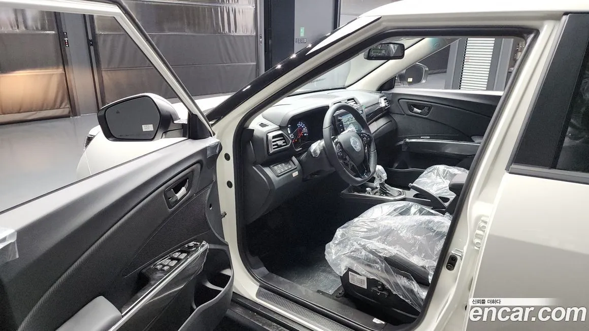 KG Mobility (Ssangyong) TIBOLI 2025 из KR, фото 10