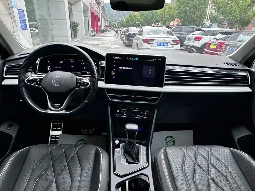 Volkswagen Tiguan L 2023 из CN, фото 4