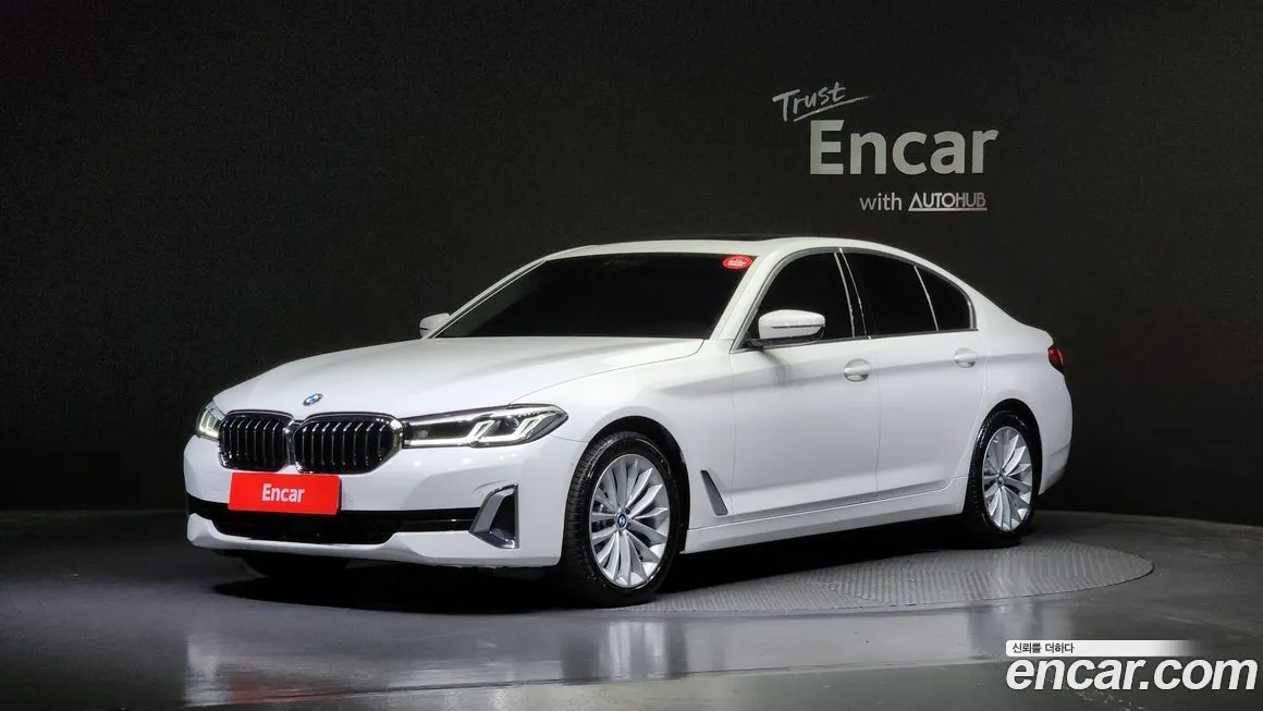 BMW 5-Series — фото 1