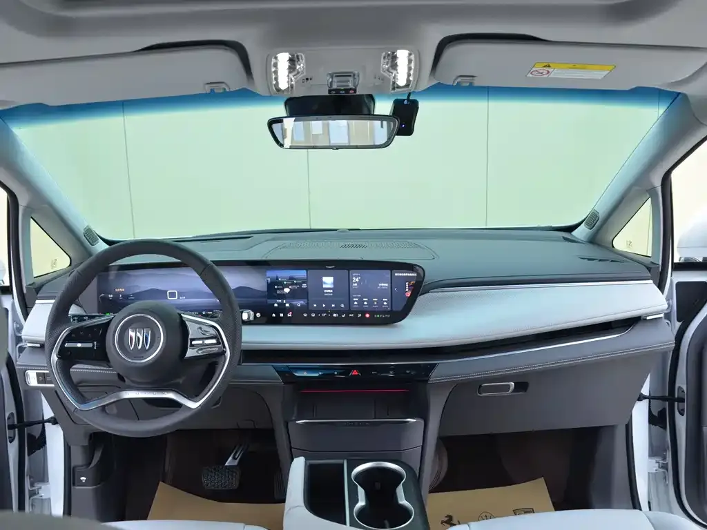 Buick GL8 2025 из CN, фото 9
