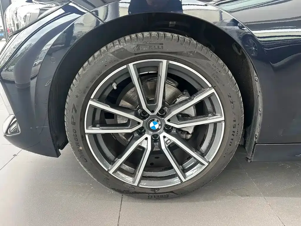 BMW 3 Series 2025 из CN, фото 4