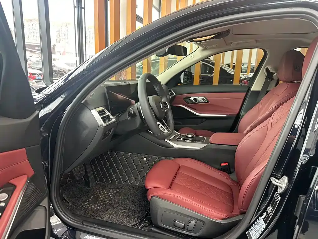 BMW 3 Series 2025 из CN, фото 5