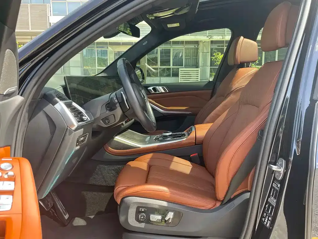 BMW X7 2023 из CN, фото 6