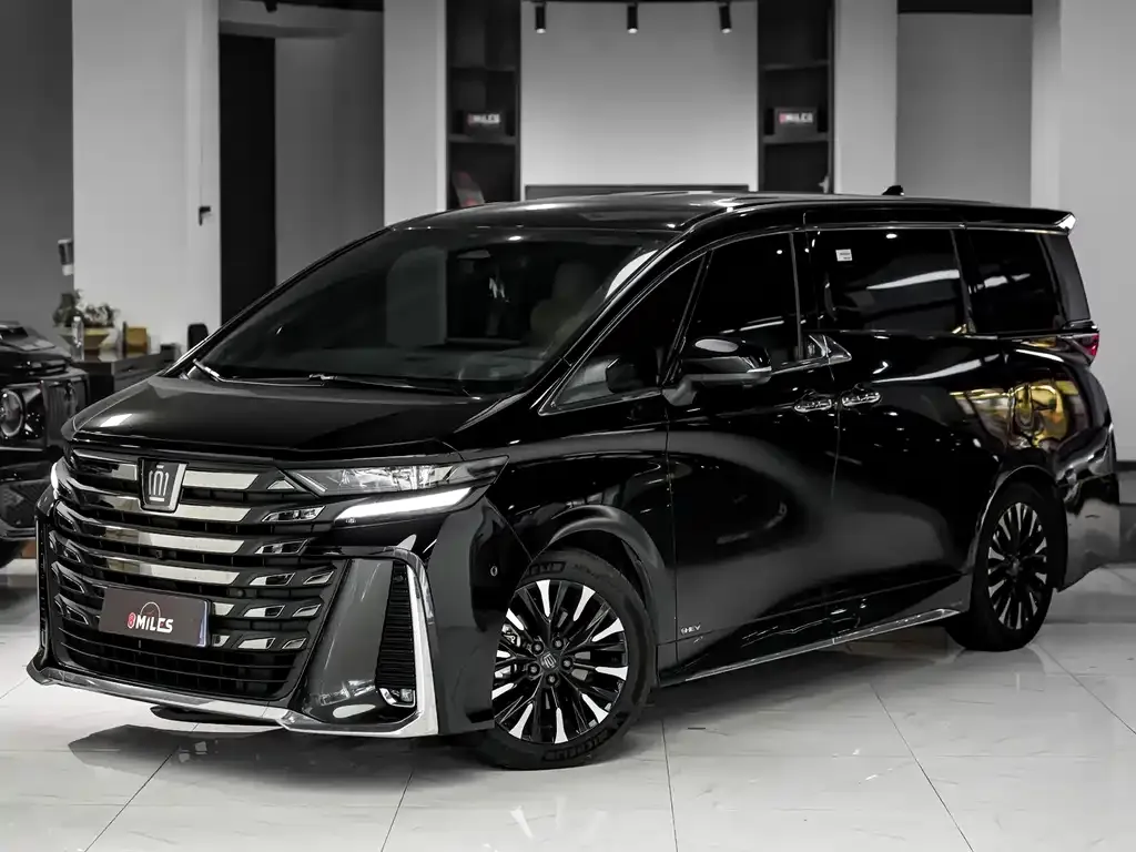 Toyota Vellfire 2024 из CN, фото 3