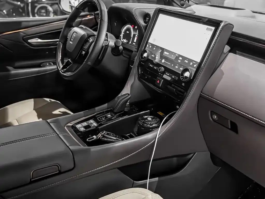 Toyota Vellfire 2024 из CN, фото 8