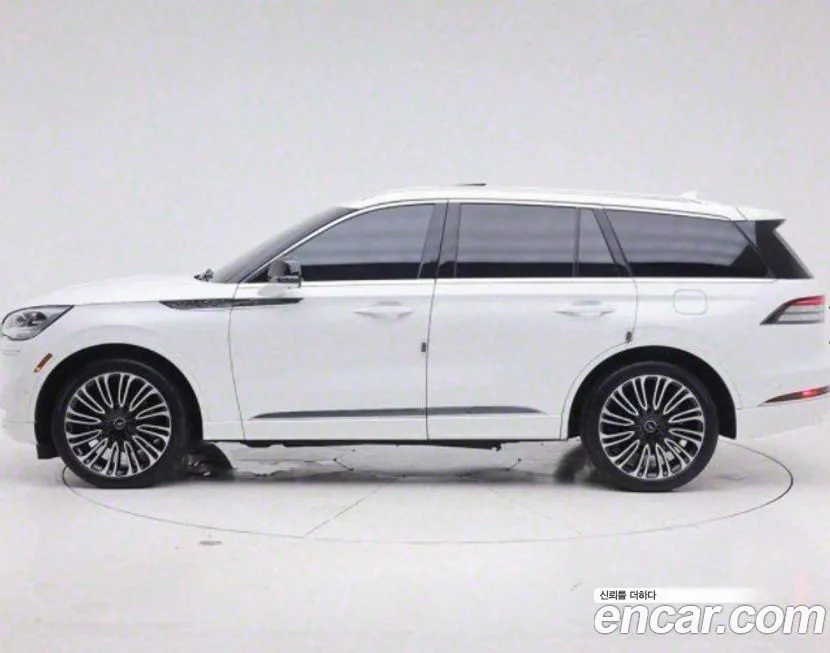 Lincoln Aviator — фото 3